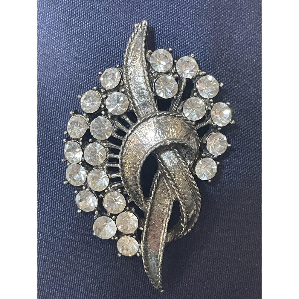 Silver-Tone Crystal Cluster Brooch - Clear Rhinestones